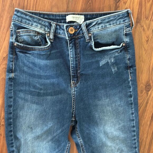 Forever 21 high waisted stretched skinny jeans distressed size 27 - Picture 3 of 4